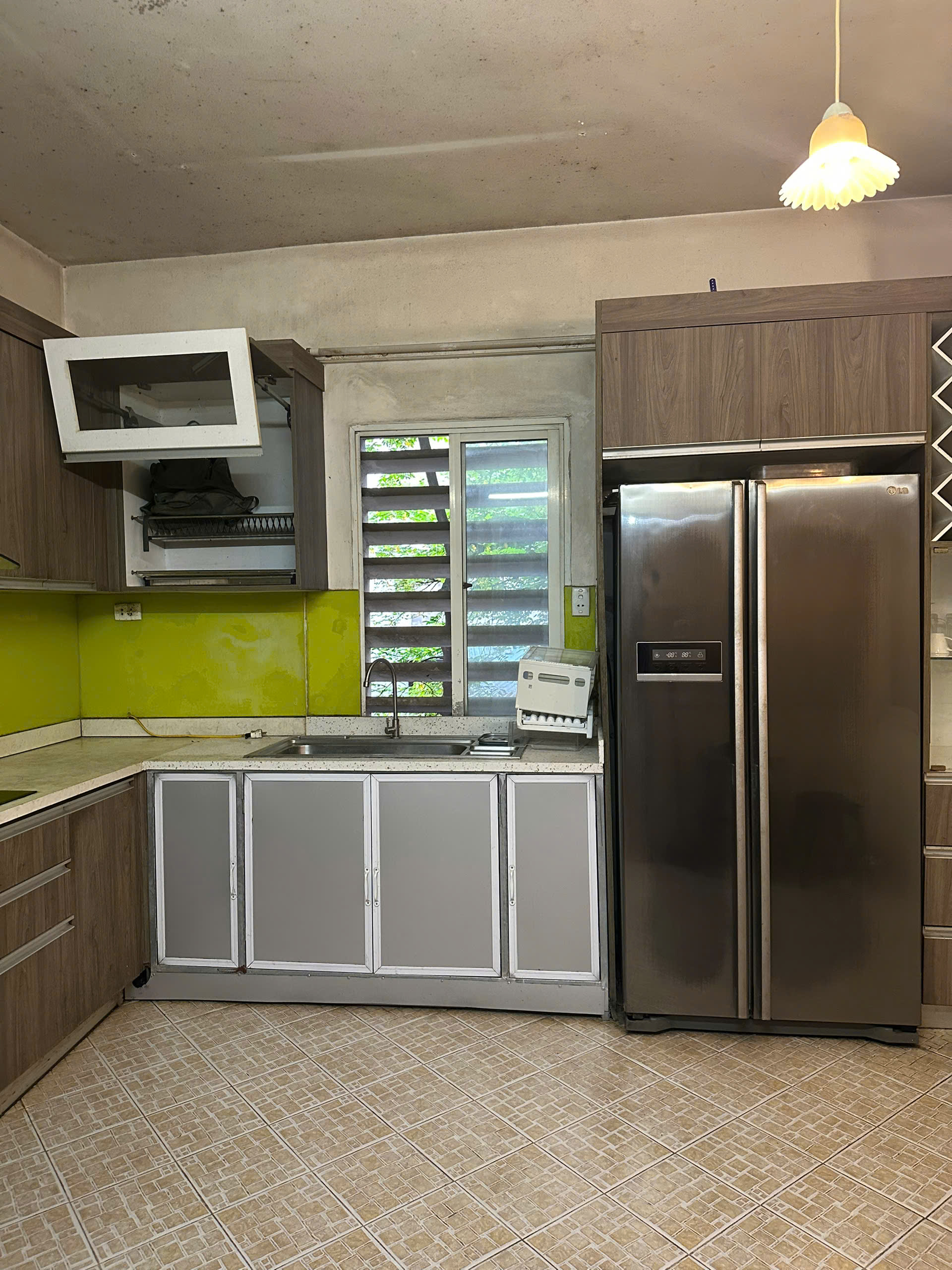Cho thuê nhà Phố Yên Lạc, 5 tầng x 50m2, 5 ngủ, 18 Triệu VP, KD online, ở gia đình - Ảnh chính